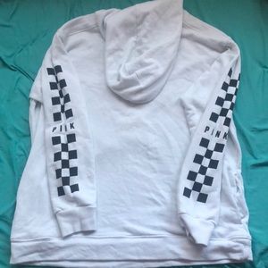 I’m selling this white hoodie from Pink.